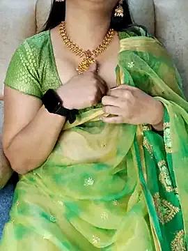 Housewife_Telugu from StripChat is Freechat