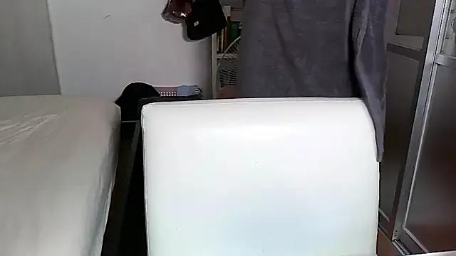 iamMalixxx from StripChat is Freechat