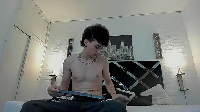 iammariano from StripChat is Freechat