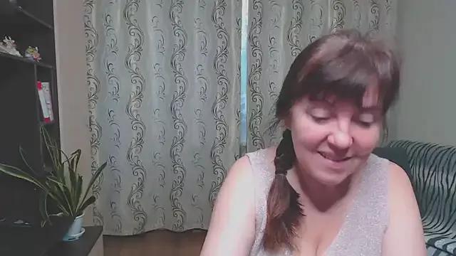 Illusionq from StripChat is Freechat