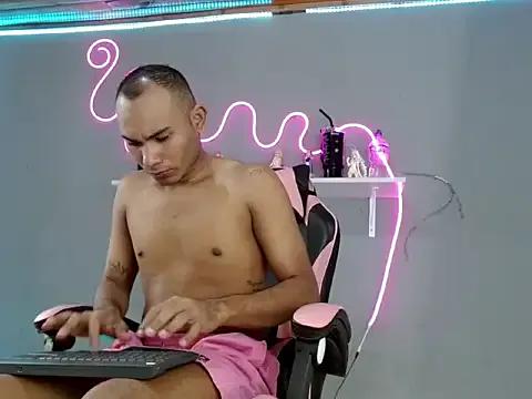 Imperial_lust from StripChat is Freechat