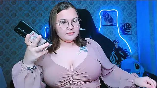 InLoveWithLife26 from StripChat is Freechat