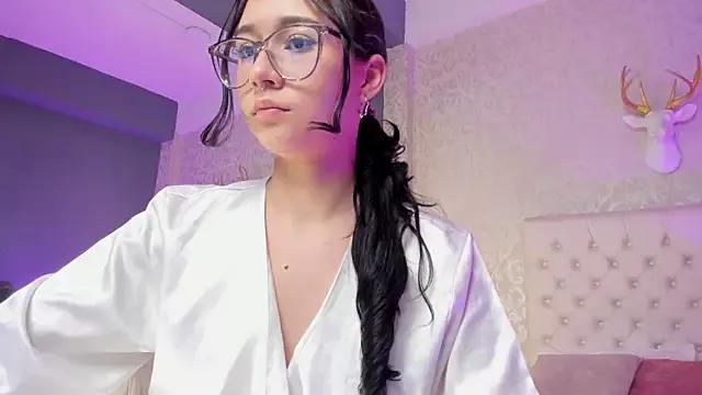 Irina-Volkov from StripChat is Freechat