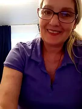 irinamaux from StripChat is Freechat