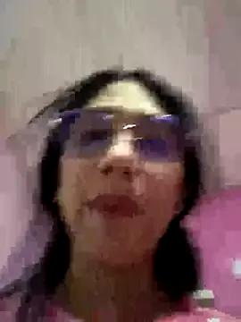 Isabella-2709 from StripChat is Freechat