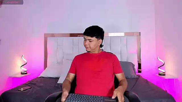 IvyandMaicol from StripChat is Freechat