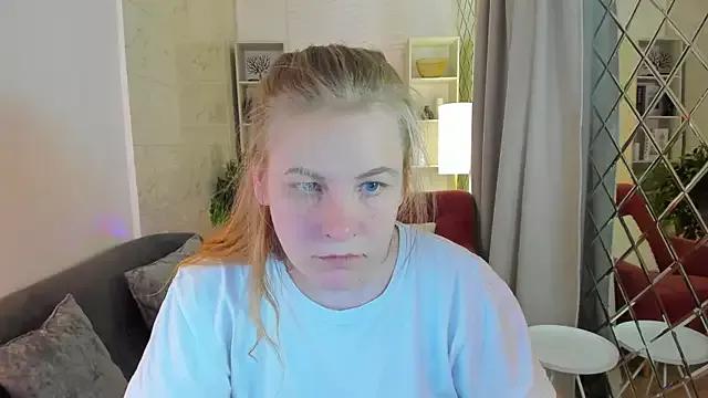 JadeSoft from StripChat is Freechat