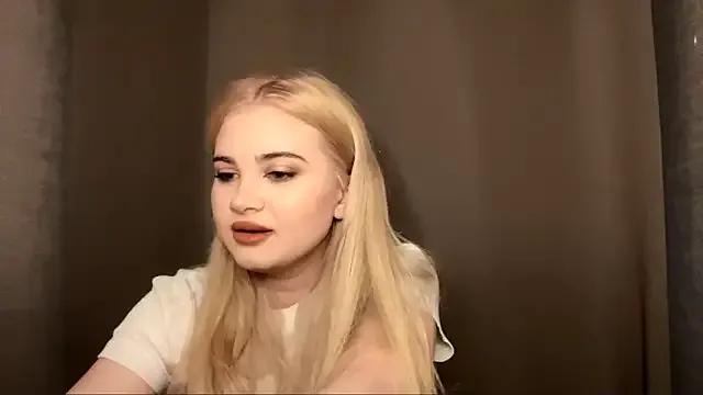 JolieAlto from StripChat is Freechat