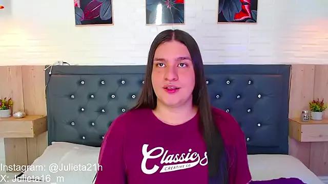 Julieta_Colleman from StripChat is Freechat