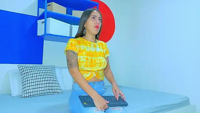 Julietasweett__ from StripChat is Freechat