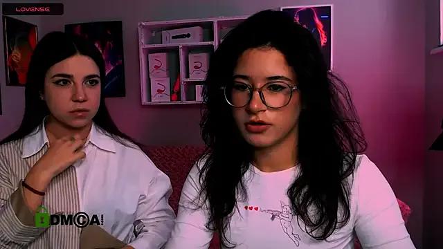 justcamila_ from StripChat is Freechat