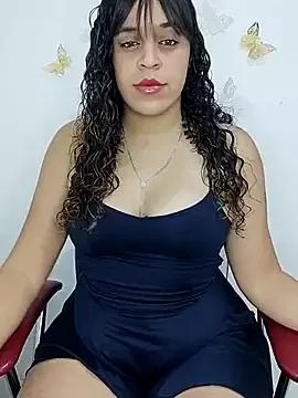 Kaitluna from StripChat is Freechat