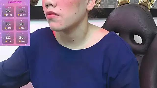 kamilahnajwa from StripChat is Freechat