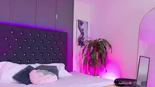Kataaleya__12 from StripChat is Freechat