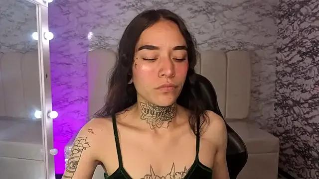 kataleya_t from StripChat is Freechat