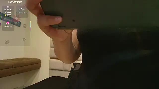 keisywills from StripChat is Freechat