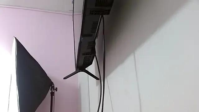 kiity_horny_ from StripChat is Freechat