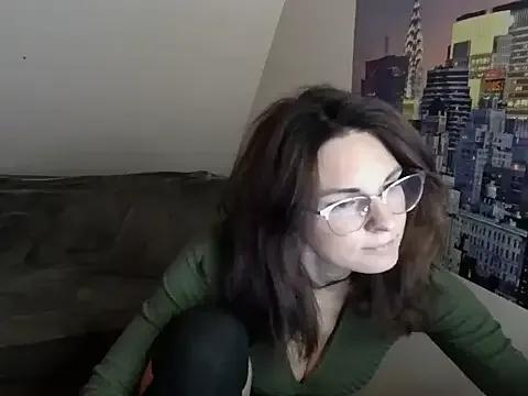 kinkysarahx from StripChat is Freechat