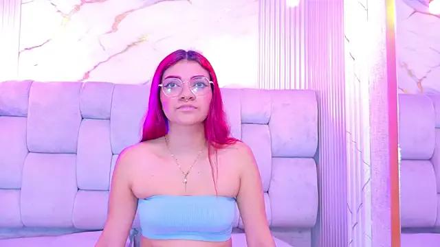 KiraRuby from StripChat is Freechat