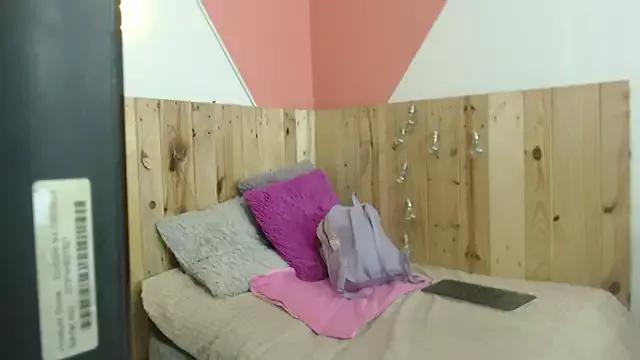 Kylie_Fox__ from StripChat is Freechat