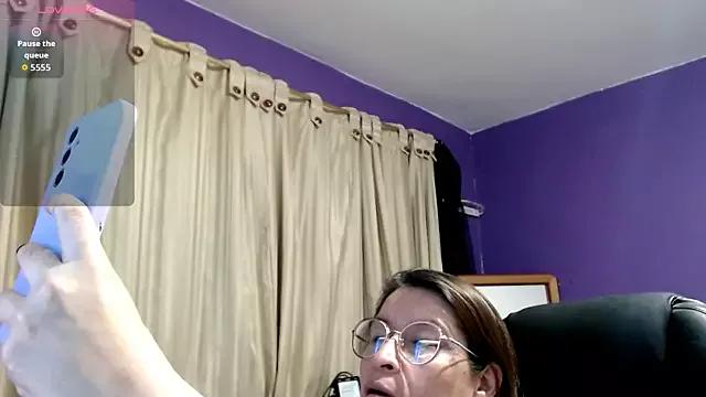 Lady_Sofhia from StripChat is Freechat