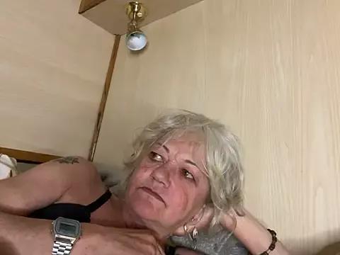 ladyboatlady from StripChat is Freechat