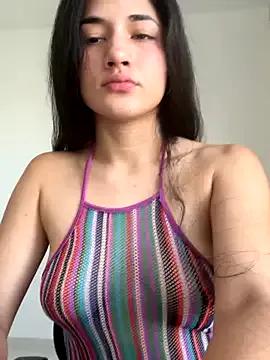 LauraCatalina from StripChat is Freechat