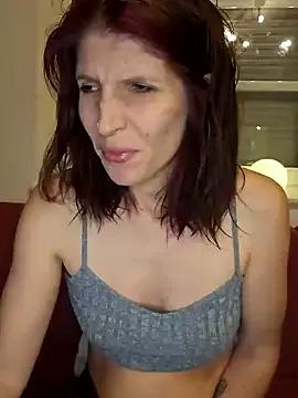Lenchen_ from StripChat is Freechat