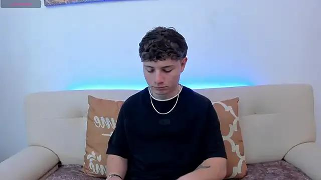 Leoo_Miller from StripChat is Freechat