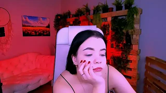 leslierowe_ from StripChat is Freechat