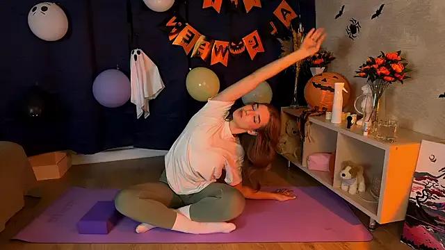 LilianLee from StripChat is Freechat