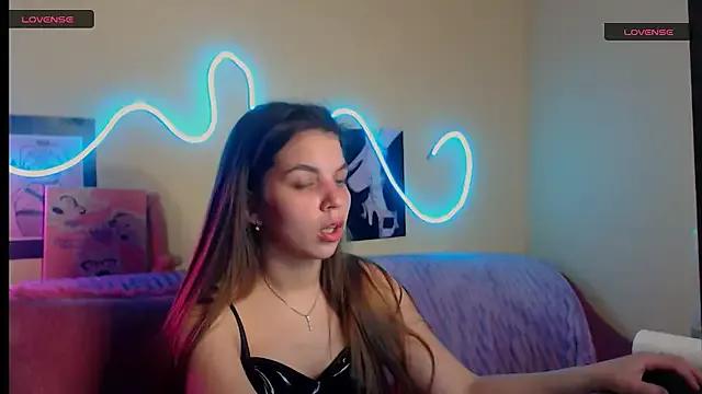 lilyBronks89 from StripChat is Freechat