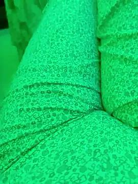 linakhalifa from StripChat is Freechat
