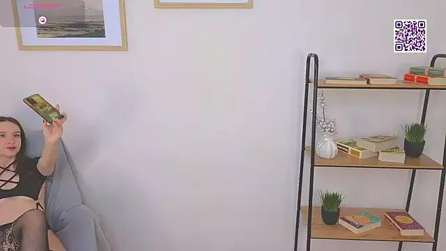 Lisa_Ellis_ from StripChat is Freechat