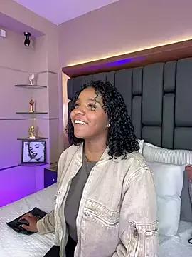 LisaMendez from StripChat is Freechat