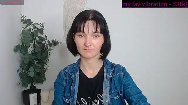 Little_chloe1_ from StripChat is Freechat