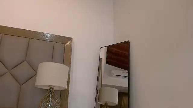 Little_Ross from StripChat is Freechat