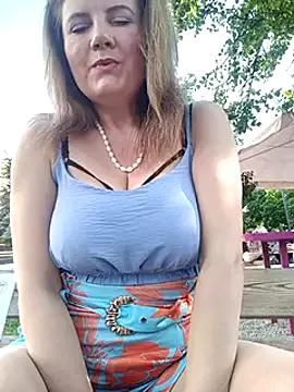 LizaCakes from StripChat is Freechat