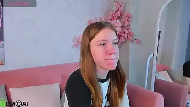 Lori_Shannon from StripChat is Freechat