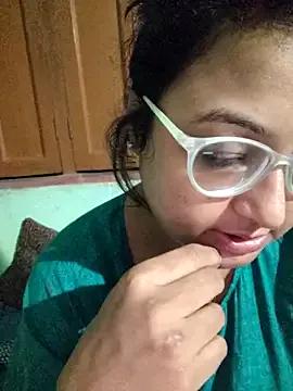 Lovebites0 from StripChat is Freechat