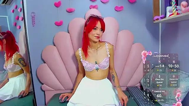 luci_miller from StripChat is Freechat