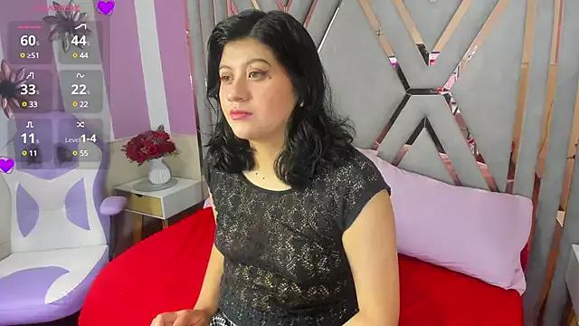 lucy_vell from StripChat is Freechat