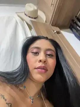Lulu_Monroe from StripChat is Freechat