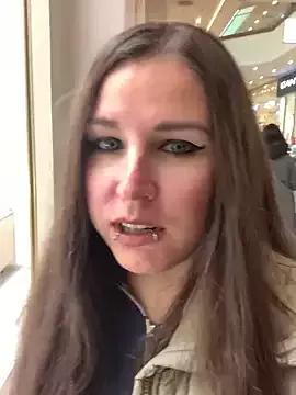 LunaDarknes from StripChat is Freechat