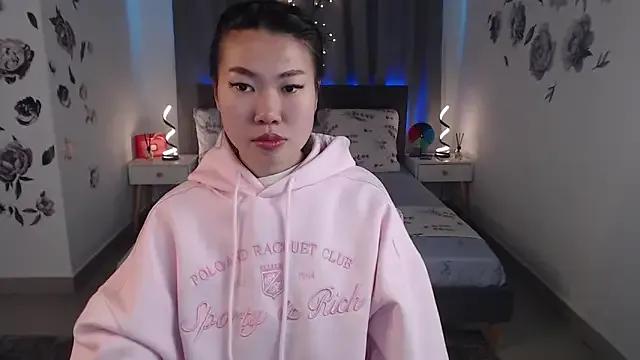LunaPurrr from StripChat is Freechat