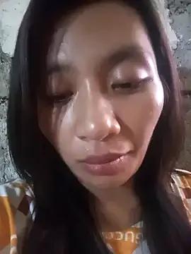 lyn_cute18 from StripChat is Freechat