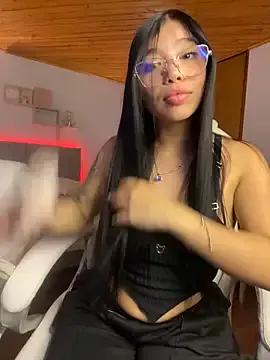 Maddy_Piink from StripChat is Freechat