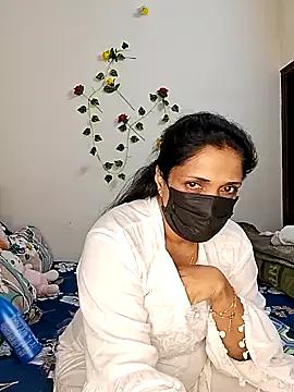 Madhubala_Desii from StripChat is Freechat