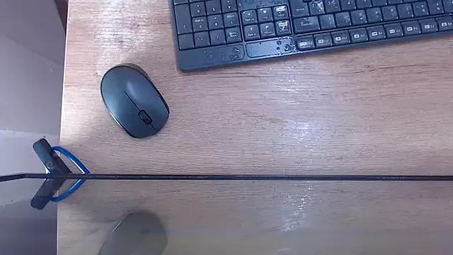 Madison_Copers from StripChat is Freechat