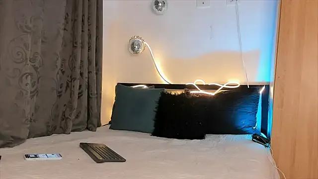 MadissonAbondax_ from StripChat is Freechat